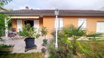 Maison - 80 m² - 4 pièces