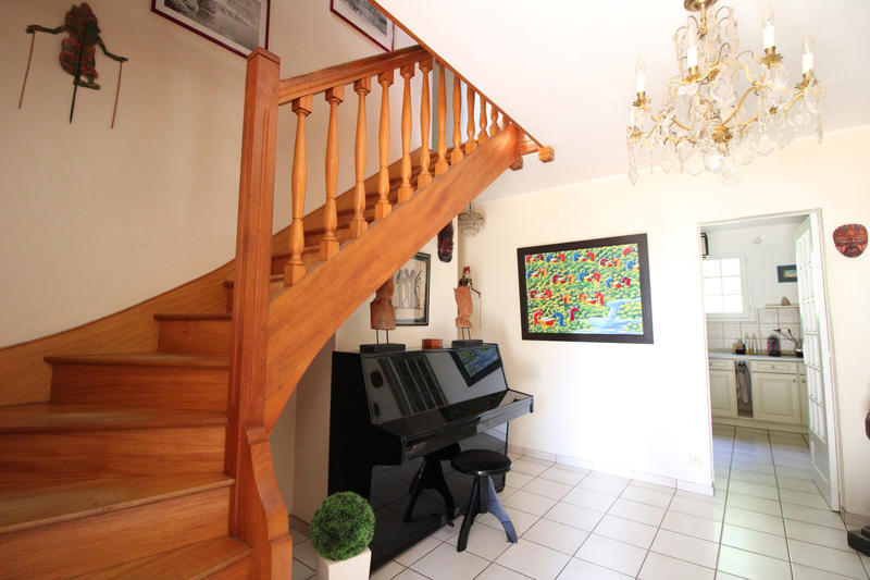 Maison - 145 m² - 6 pièces