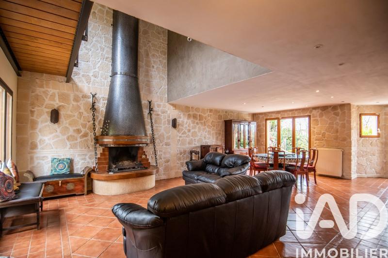 Maison - 187 m² - 6 pièces