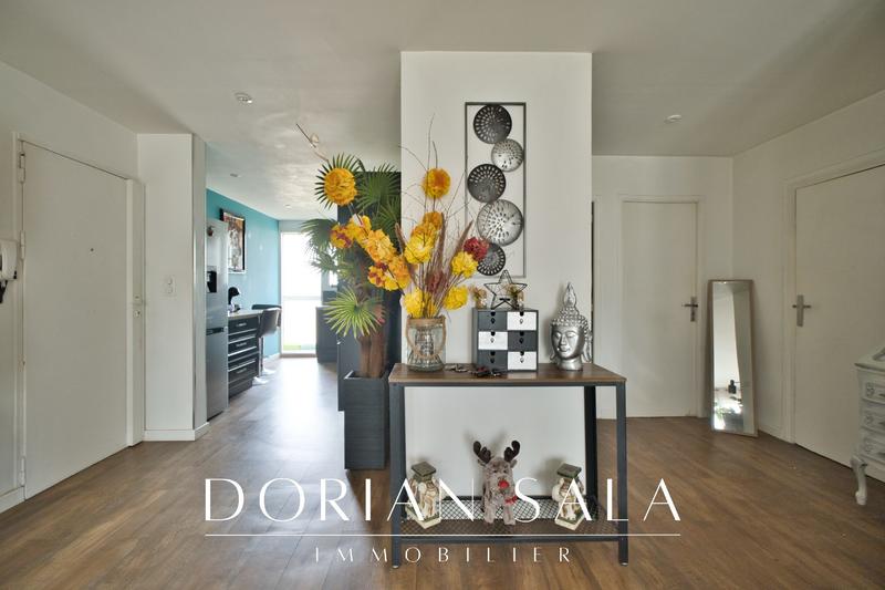 Appartement - 83 m² - 4 pièces