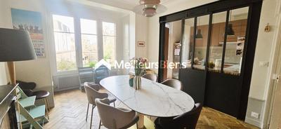 Maison bourgeoise - 135 m² - 6 pièces