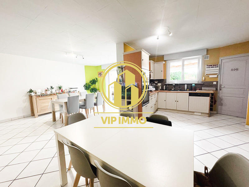 Maison - 131 m² - 7 pièces