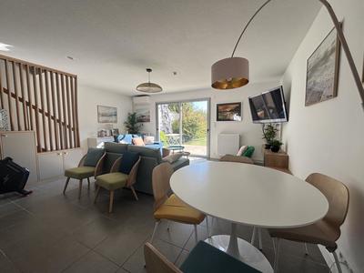 Maison - 84 m² - 4 pièces