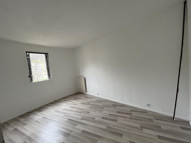 Appartement - 75 m² - 4 pièces