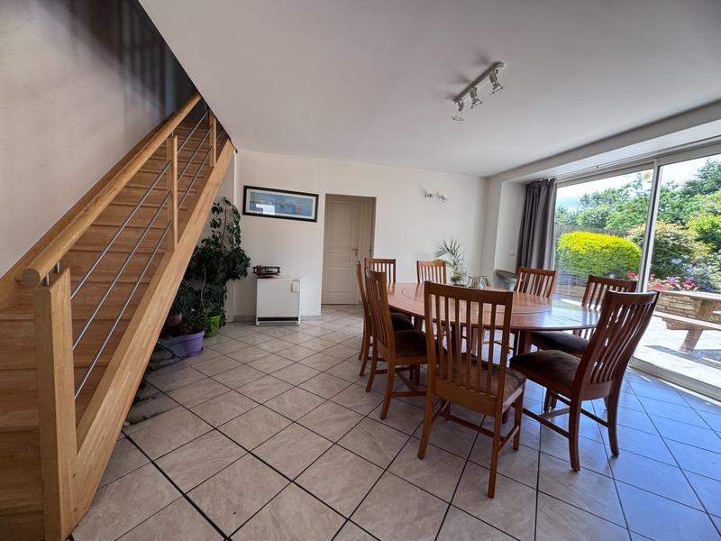 Maison - 126 m² - 6 pièces