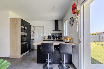 Maison - 103 m² - 5 pièces