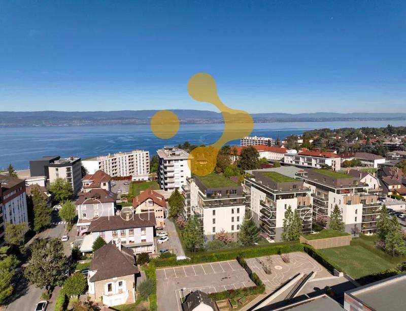 Appartement - 80 m² - 4 pièces