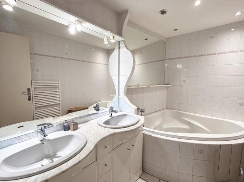 Appartement - 95 m² - 4 pièces