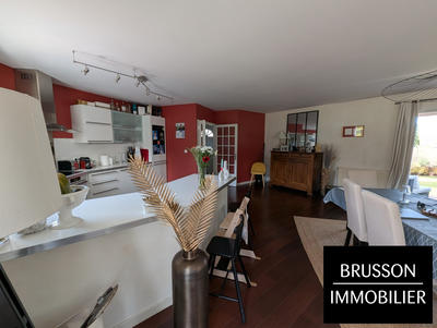 Villa - 145 m² - 6 pièces