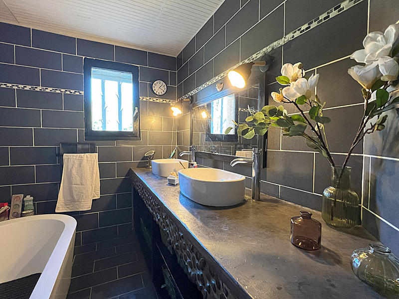 Maison - 110 m² - 4 pièces