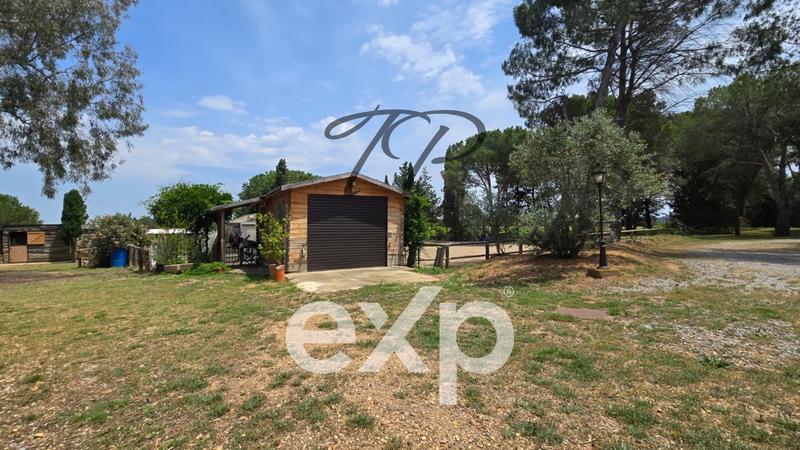 Maison - 230 m² - 7 pièces