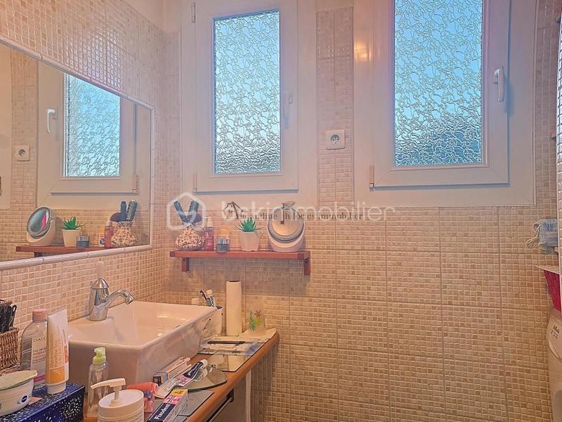 Appartement - 70 m² - 4 pièces