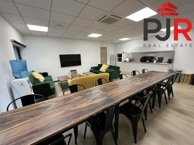 Bureau - 450 m²