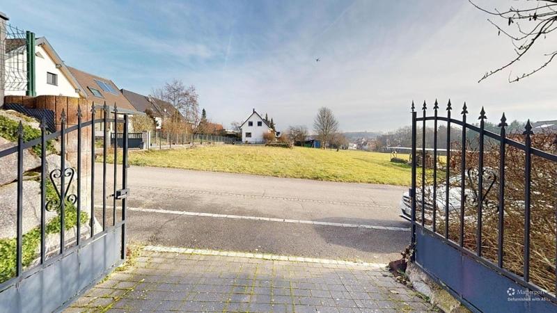 Maison - 251 m² - 6 pièces