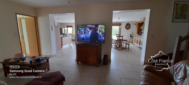 Propriété - 187 m² - 10 pièces