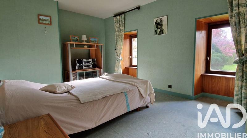 Maison - 198 m² - 6 pièces