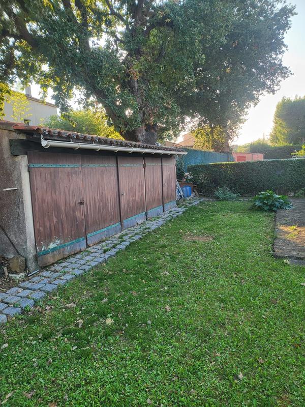 Maison - 99 m² - 5 pièces