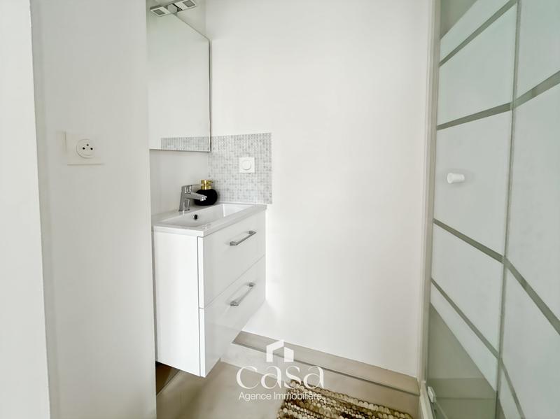 Appartement - 9 m² - 1 pièce