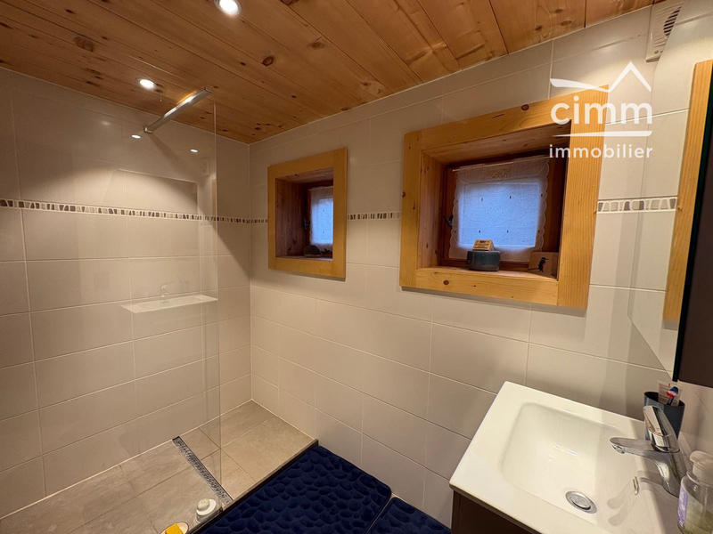 Châlet - 63 m² - 2 pièces