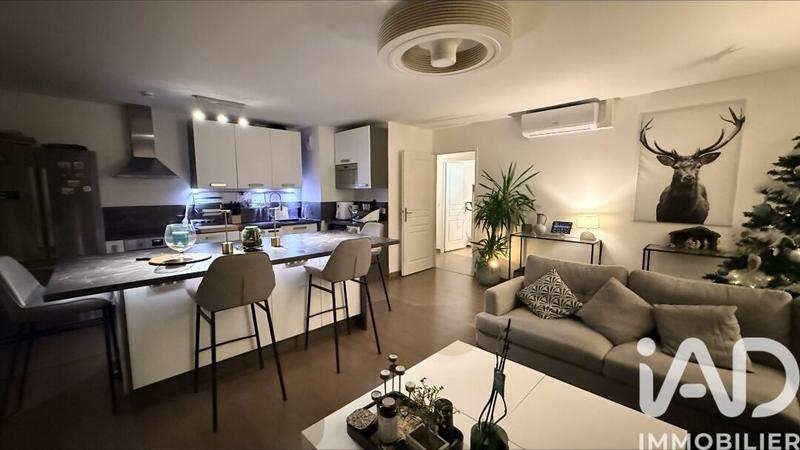 Appartement - 99 m² - 5 pièces