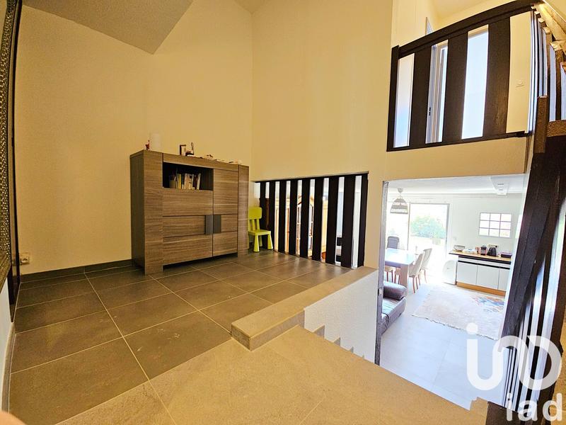 Appartement - 106 m² - 5 pièces