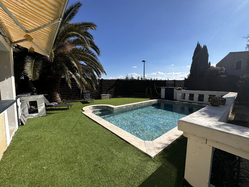 Villa - 180 m² - 7 pièces