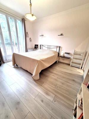 Appartement - 96 m² - 4 pièces