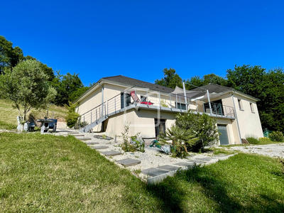 Maison - 165 m² - 4 pièces