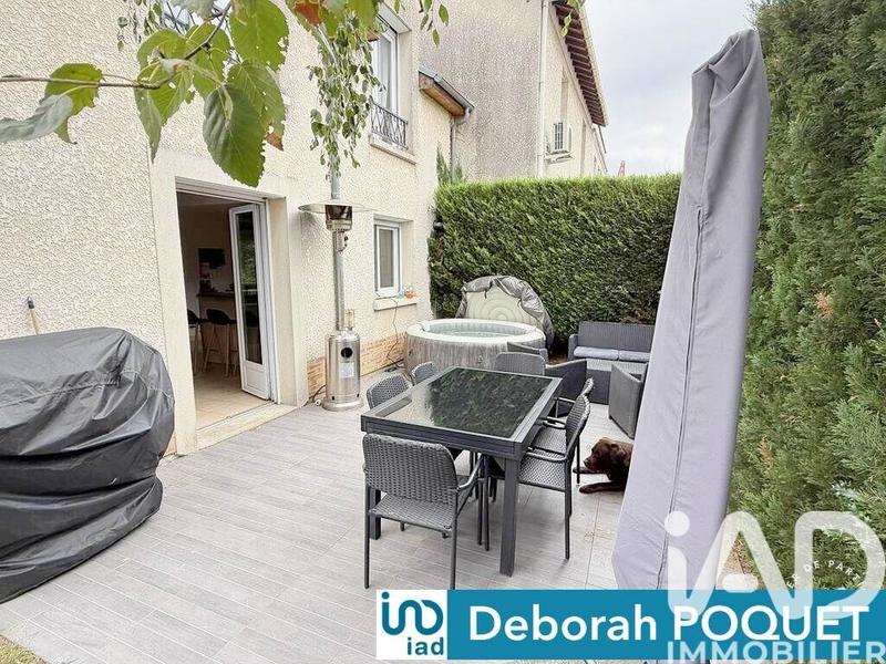 Maison - 100 m² - 4 pièces