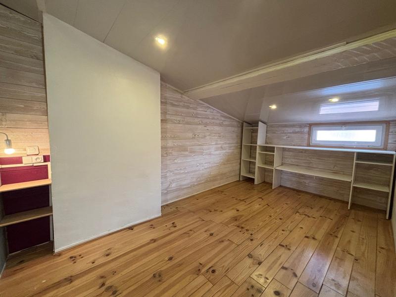 Maison - 76 m² - 3 pièces