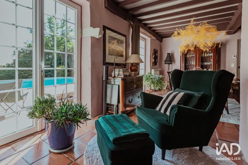 Maison - 229 m² - 6 pièces