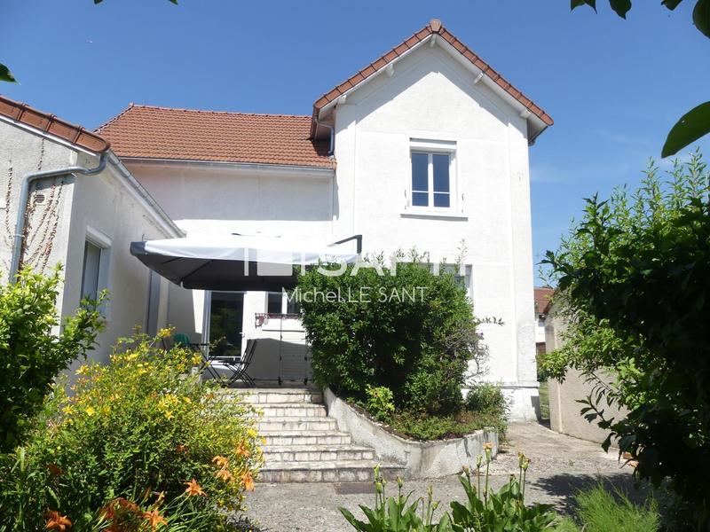 Maison - 175 m² - 8 pièces