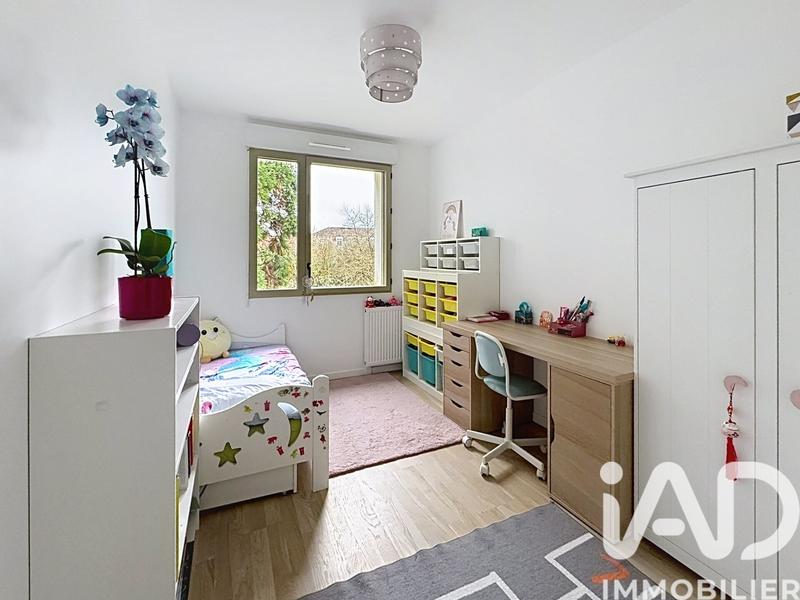 Appartement - 92 m² - 5 pièces