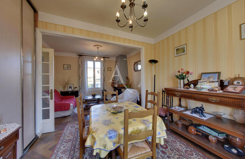 Maison - 70 m² - 5 pièces