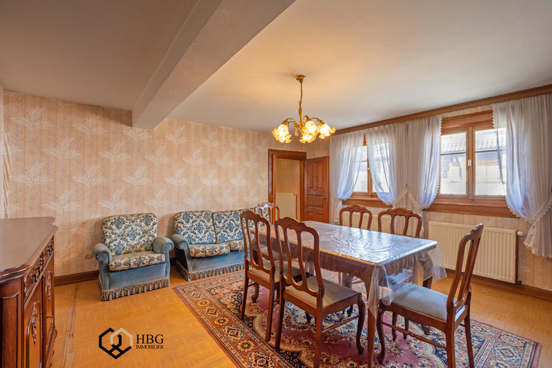 Maison - 137 m² - 5 pièces