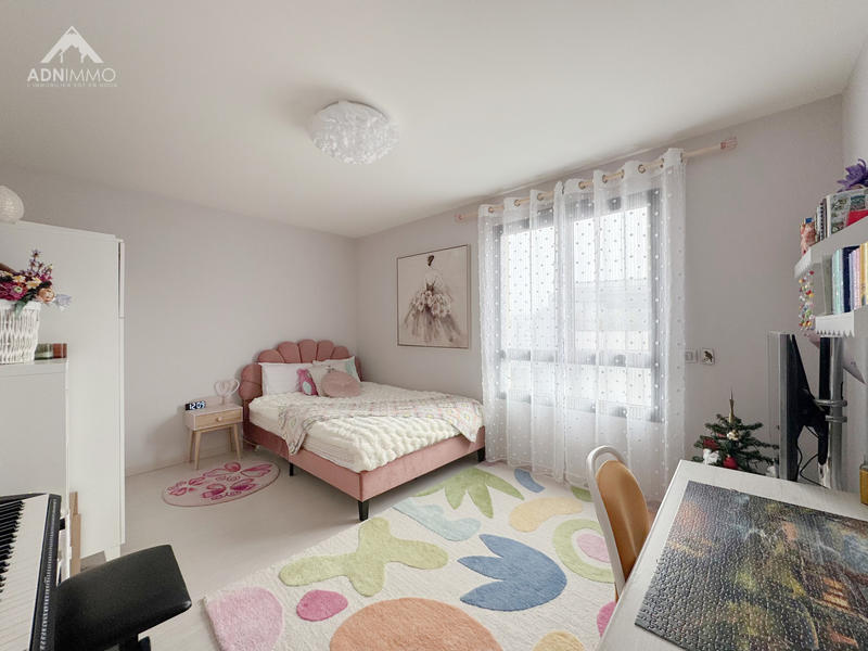 Appartement - 166 m² - 5 pièces