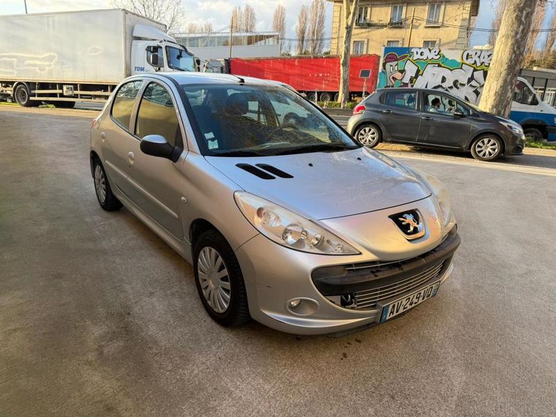 Peugeot 206+ 1.4 pack Clim faible Kms ✅✅✅