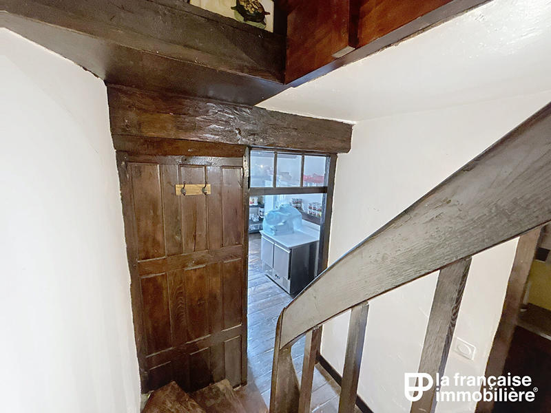 Immeuble - 5 pièces