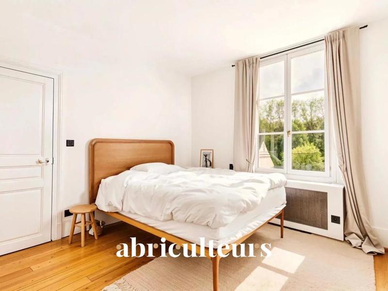 Maison - 152 m² - 7 pièces