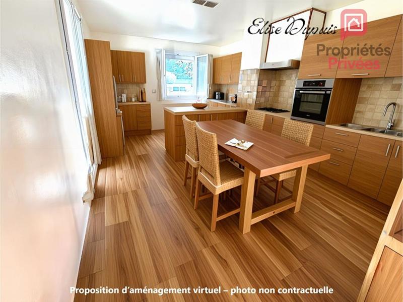 Maison - 182 m² - 8 pièces