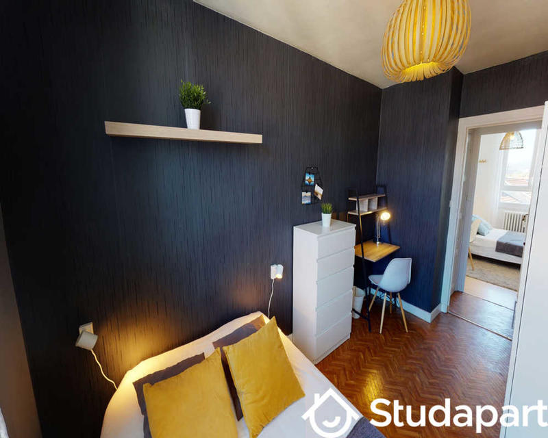 Chambre - 60 m² - 1 pièce