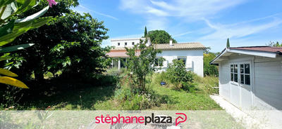 Maison - 98 m² - 5 pièces