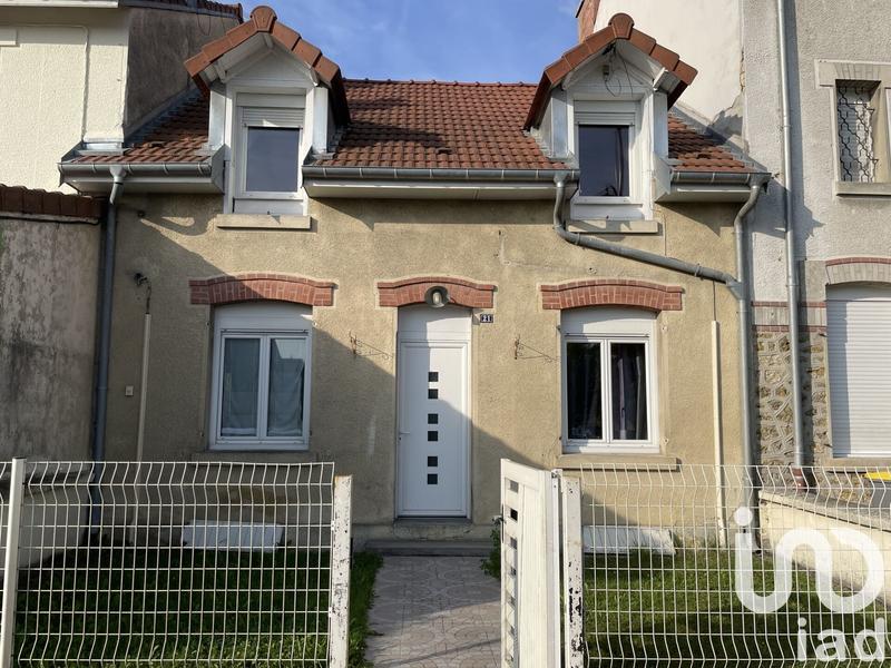 Maison - 95 m² - 6 pièces