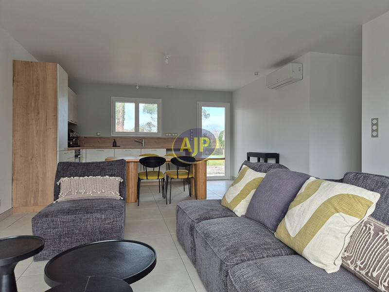 Maison - 82 m² - 4 pièces