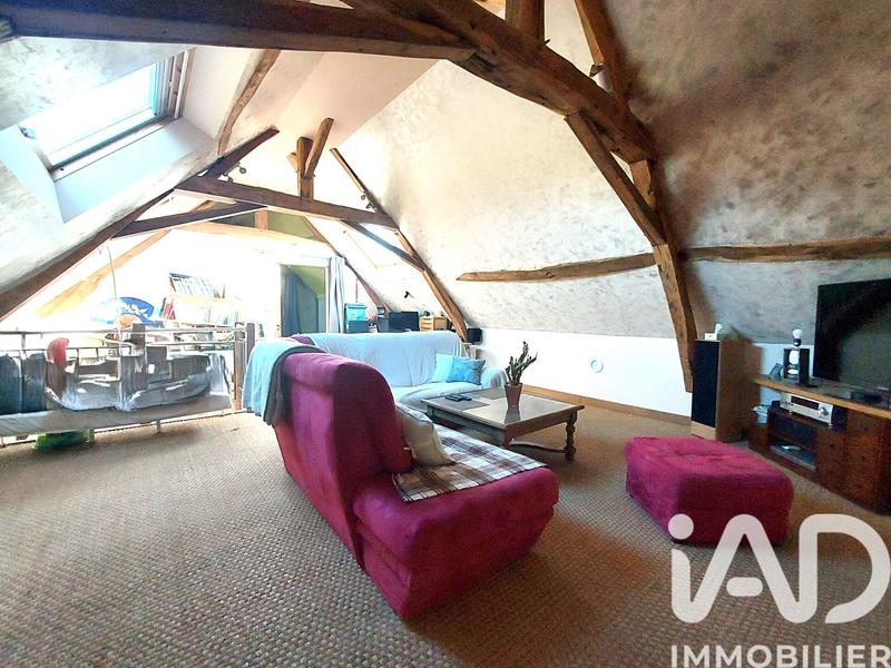 Maison - 175 m² - 9 pièces