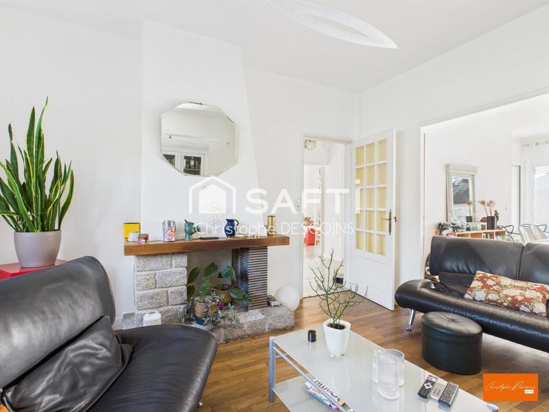 Maison - 160 m² - 8 pièces