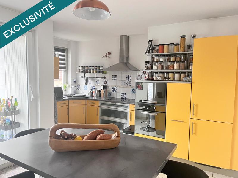Appartement - 143 m² - 5 pièces