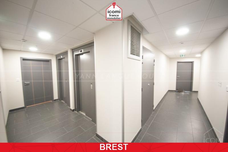 Local commercial - 140 m² - 1 pièce