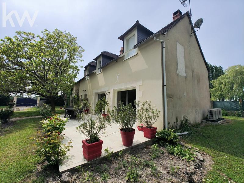 Maison - 195 m² - 6 pièces