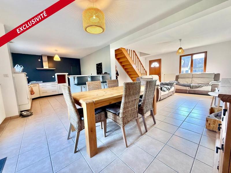 Maison - 110 m² - 6 pièces